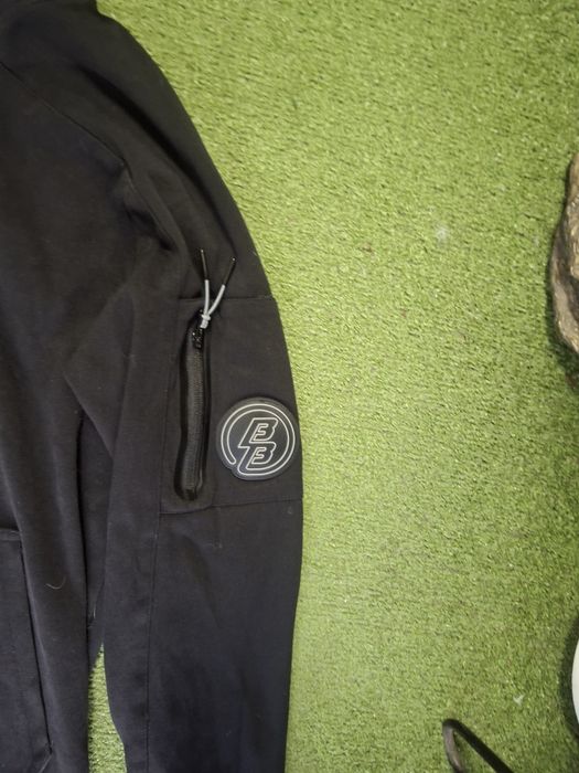 Black  BANANAS- суичър