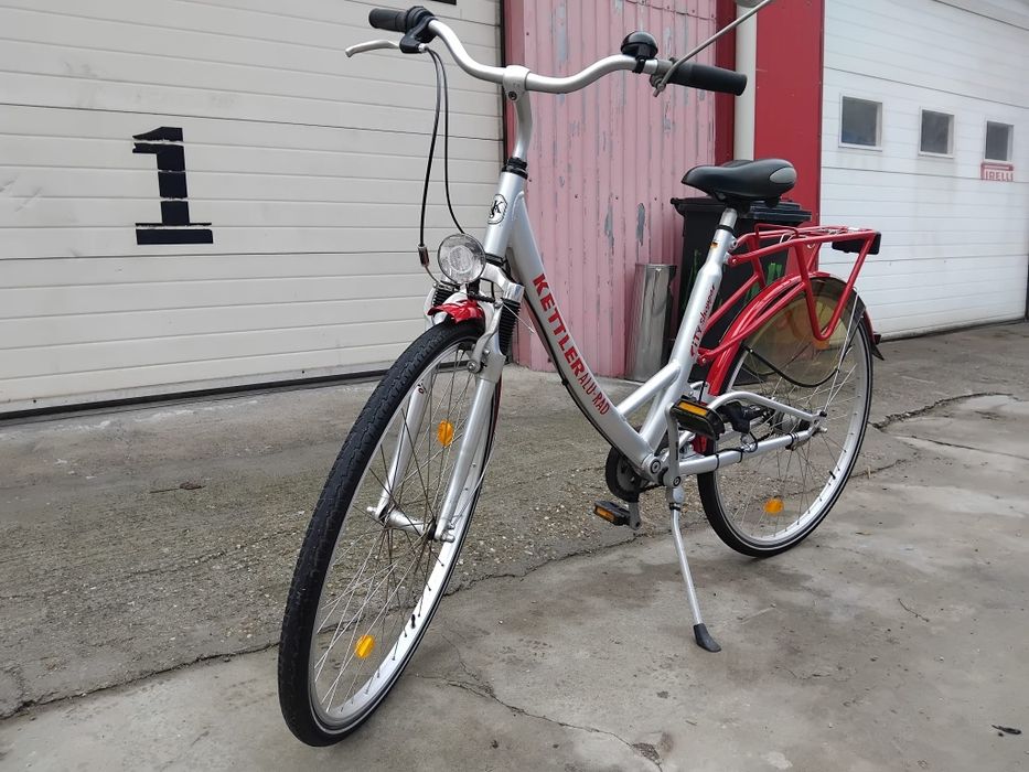 Vând bicicleta kettler din aluminiu pentru damă