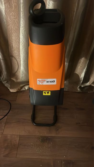 Tocator crengi  , se vinde