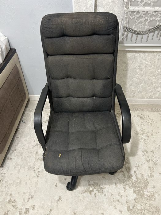 Продам компьютерное кресло