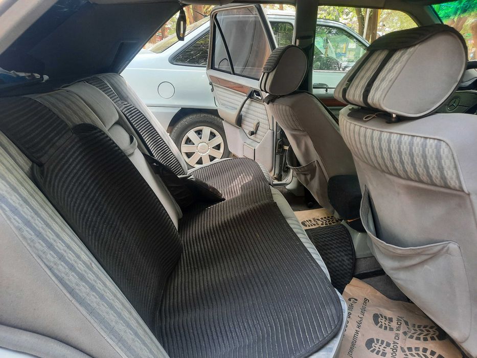 Мерседес-бенз е124