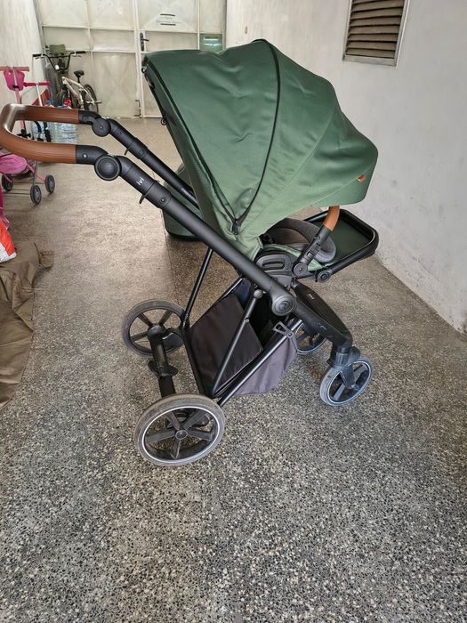 Бебешка количка Roan Ivi 2в1