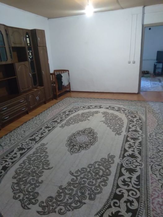 Времянка сатылады, Аль-Фараби көш. параллель