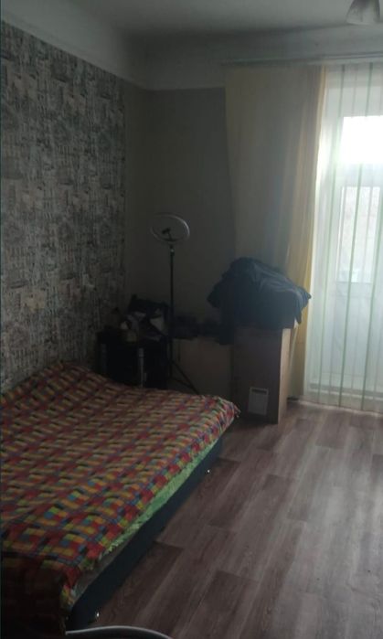 Продам 1ком.квартиру район Каз.театра.