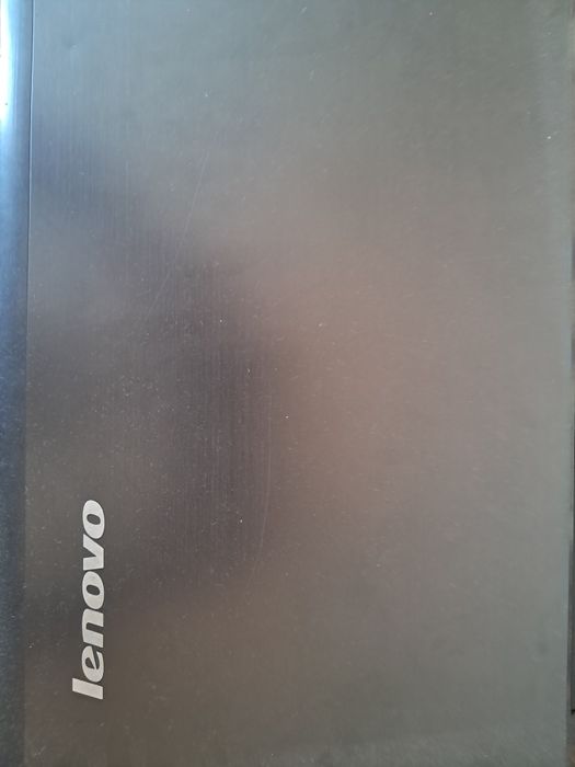 Noutbook lenovo  b/u narxini kelishamiz yana