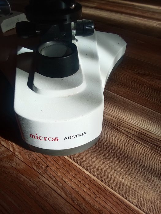 Микроскоп профессиональный