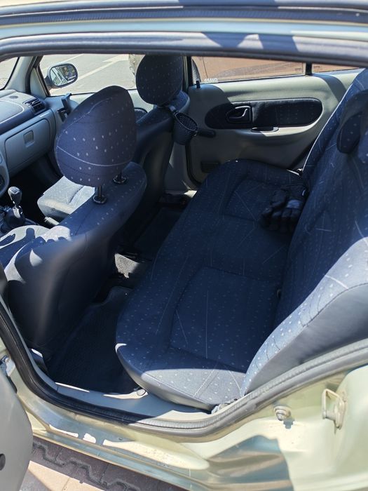 Renault Clio 1.4 benzină – 2004 – stare foarte bună