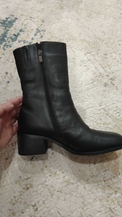 Женские новые сапоги