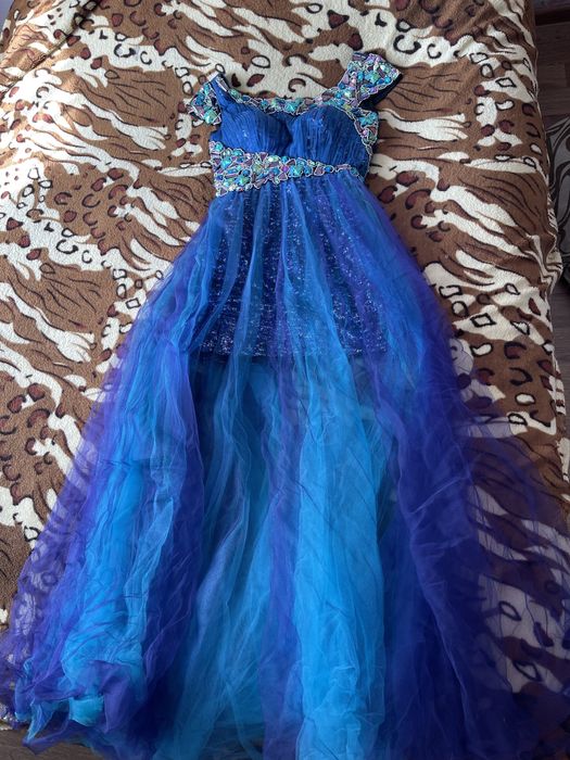 Платье на выпускной