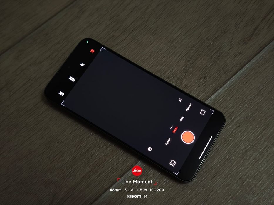 Продаю xiaomi 13