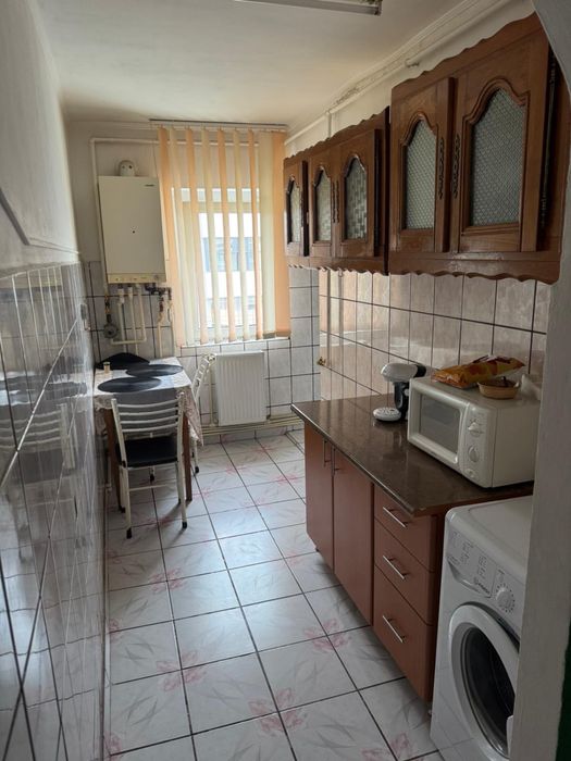 Vand garsoniera Mioveni - Robea