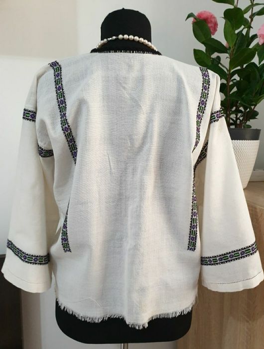 Ie Bucovina autentica traditionala