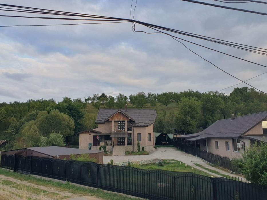 Casă  Parter și  Mansarda