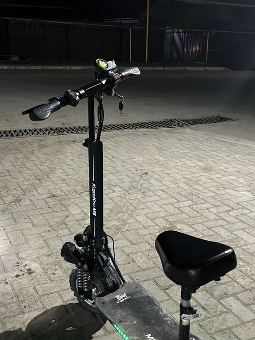 Продам Kugoo M5