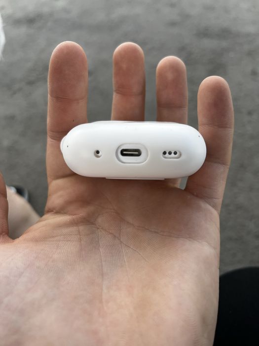 Наушники AirPods pro