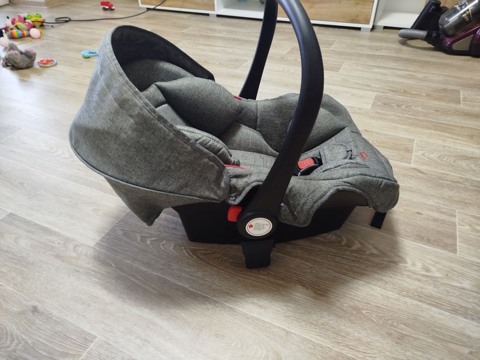 Продам автокресло