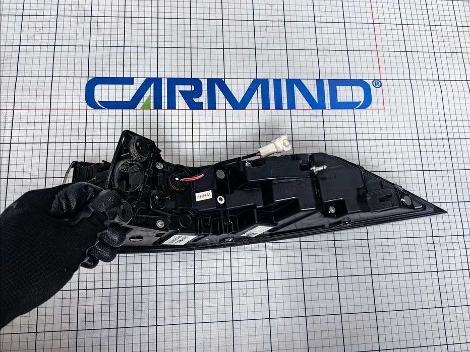 Dongfeng eπ008 Левая/правая задняя фара original used parts  В наличии