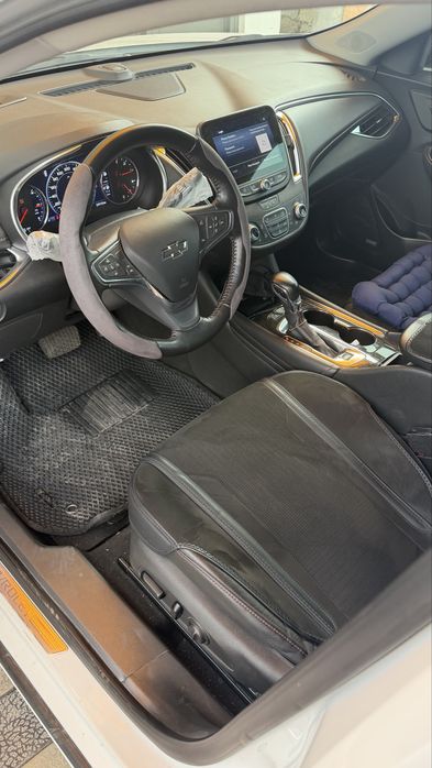 Malibu XL 2023y metan navarot 60.000km probek