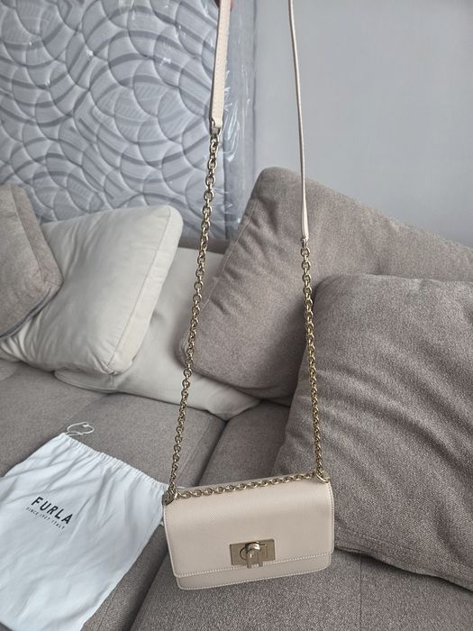Продам сумку FURLA