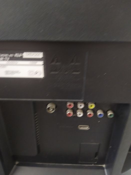 Продам телевизор Sony Bravia, LCD, б/у.  Есть техпаспорт, пульт.