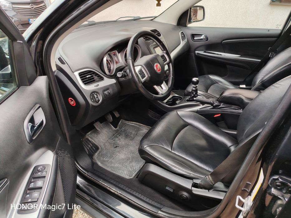 Fiat Freemont 2.0 multiJet Euro5 an 2012  7 Locuri Piele Keyless Go En
