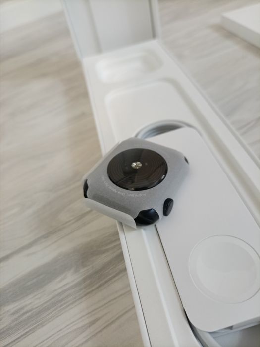 Продам часы WATCH  черный