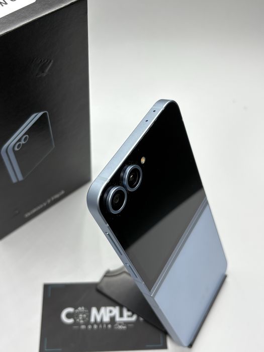 Samsung Galaxy Z Flip - 256Gb-  CA NOUA +  Garantie