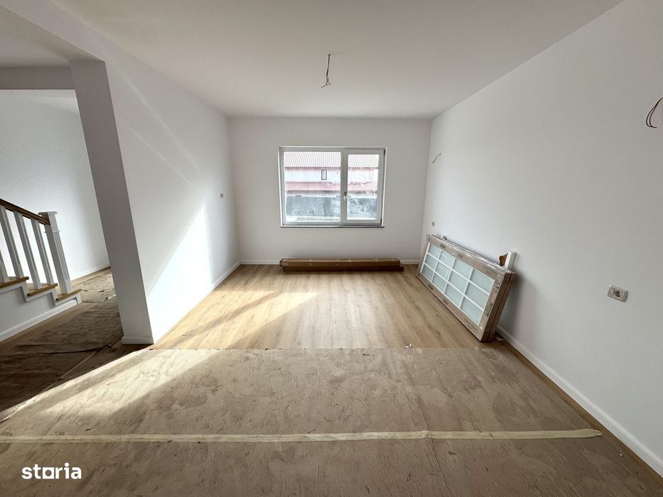BECI! 280 mp teren! Incalz in pard! Vila 4 camere, Valea Lupului