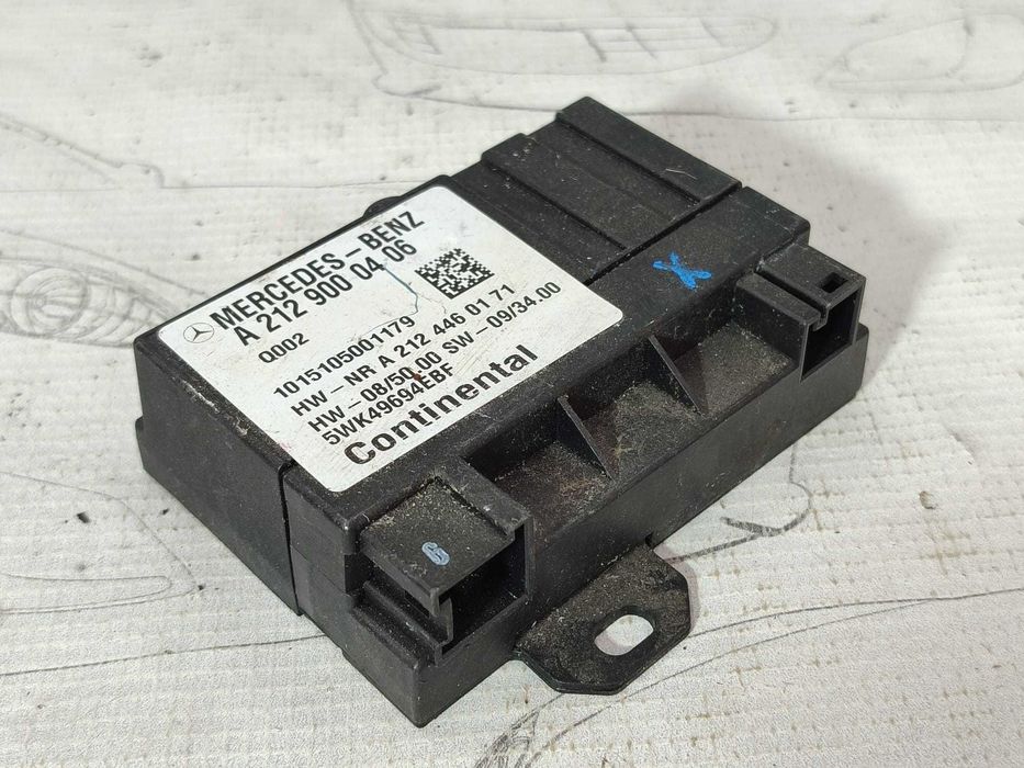 Modul comandă pompă combustibil Mercedes-Benz E W212 COD: A2129000406 2010 / [2009-2016] / (5G3)