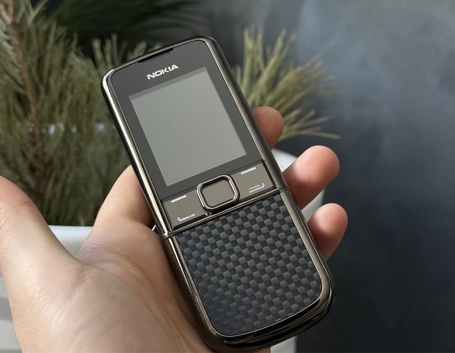 Нокия 8800 carbon