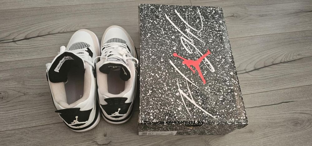 Jordan 4 Military Black