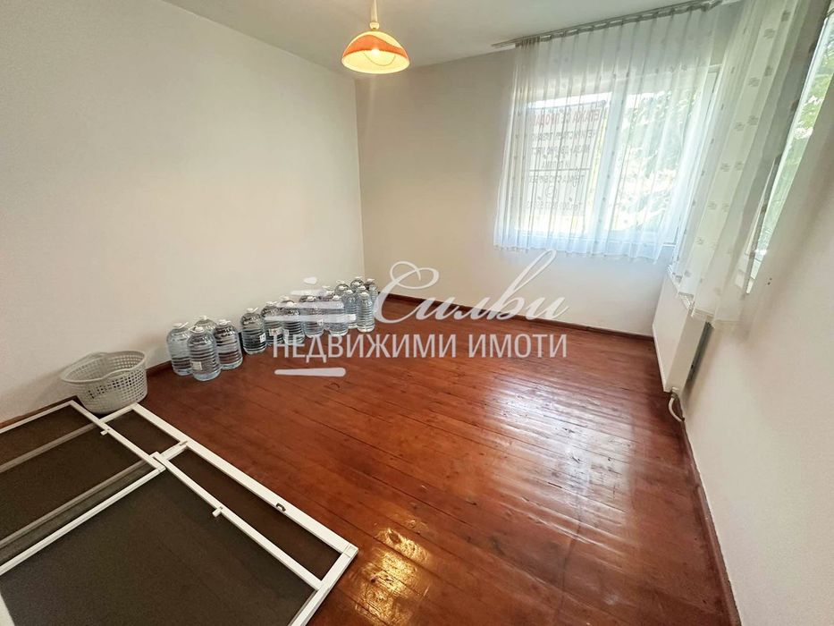 Продава се Етаж от къща в Търговище, Център - 96 кв.м за 1094 €/кв.м - Снимка #4