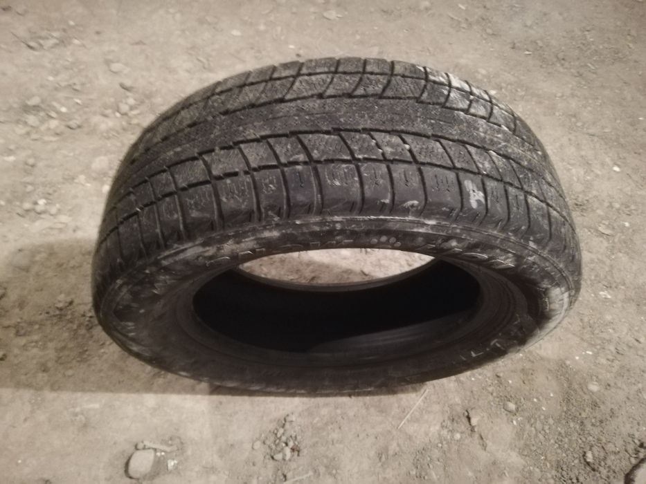 зимние шины 215/60  R16   TRIANGLE
