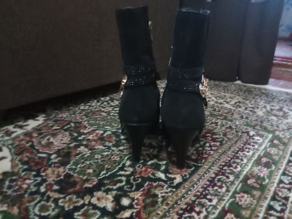 Продам полу сопожки