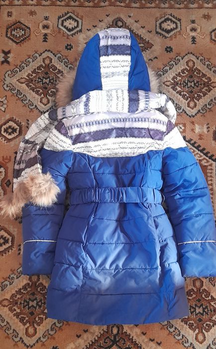 Пуховик на девочку
