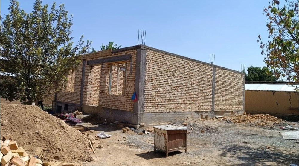 Uy ko'taramiz birgada bor no'ldan bitgancha kelishgan xolatda