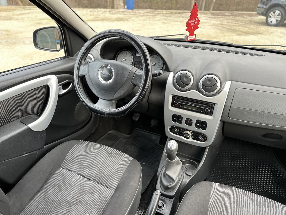 Dacia Logan Mcv Facelift Laureate 1.6 16v - Euro 5 - Carte Service