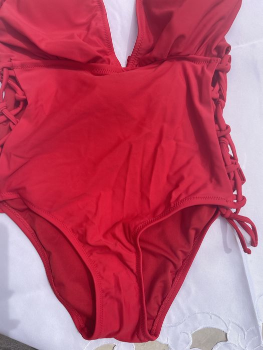Costum de baie intreg rosu Marime XS
