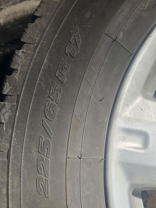 Гуми с джанти , зимни