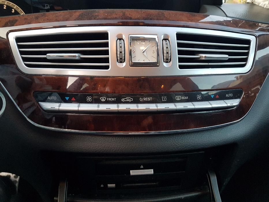 На Части! Mercedes S-класа W221 320 CDI Камера Вакуум Distronic