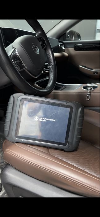 Блоки мультимедии leapmotor