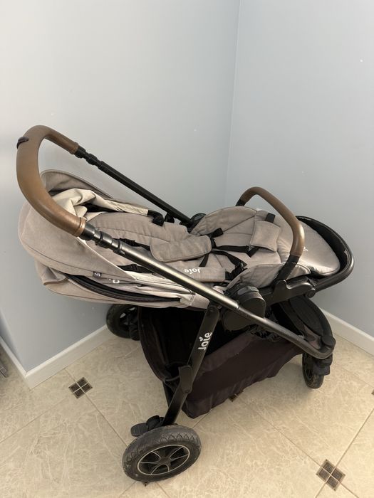 Joie Versatrax бежевый