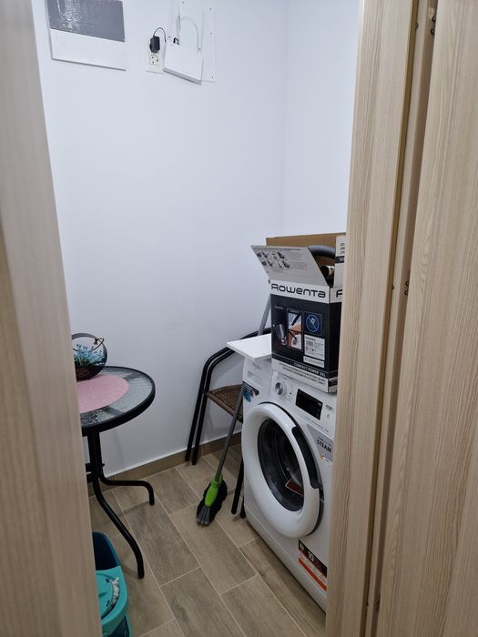 De inchiriat apartament cu 2 camere in Urban Plaza cu parcare și boxa