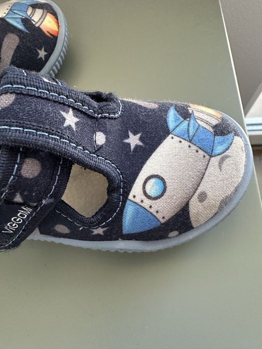 Бебешки пантофи Вигами