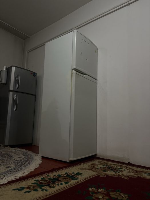 Продам холодильник за 15.000
