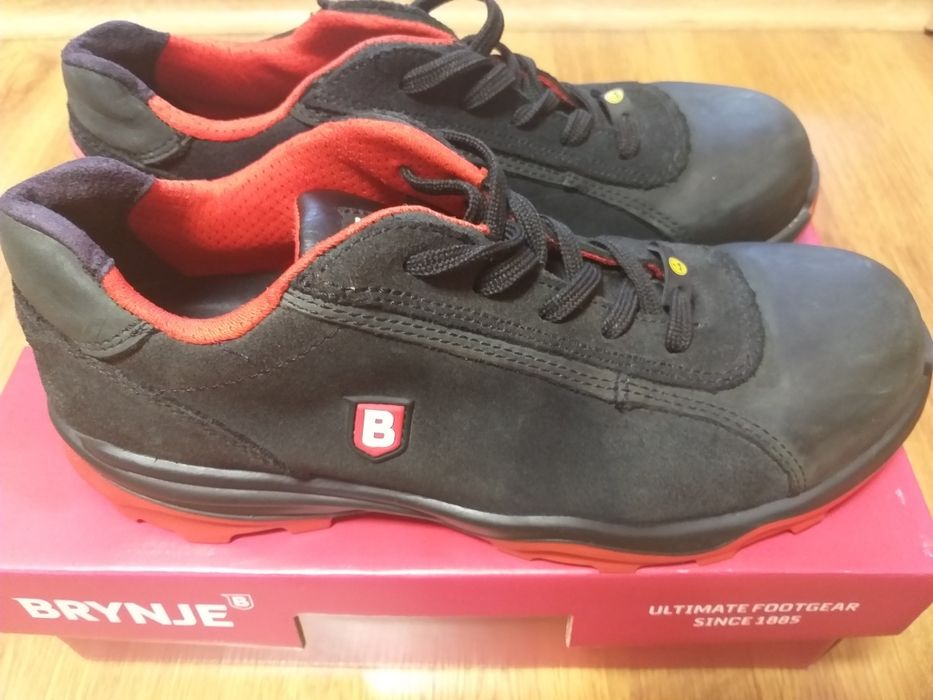 Нови работни обувки BRYNJE- номер 43