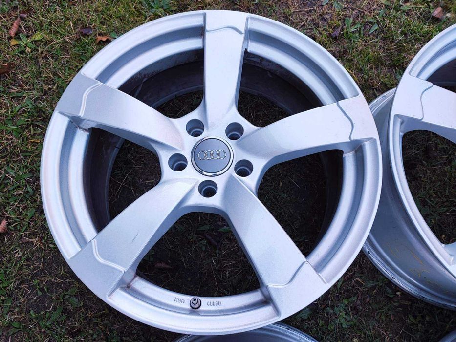 VW/Фолксваген; Audi/Ауди - 19 цола 5x112; 4 бр. лети джанти