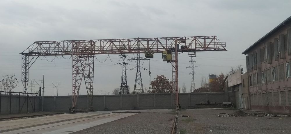 Казлавой кран 15 тона