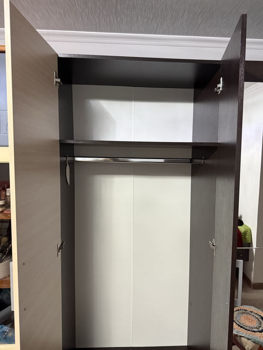 Продается шкаф для вещей