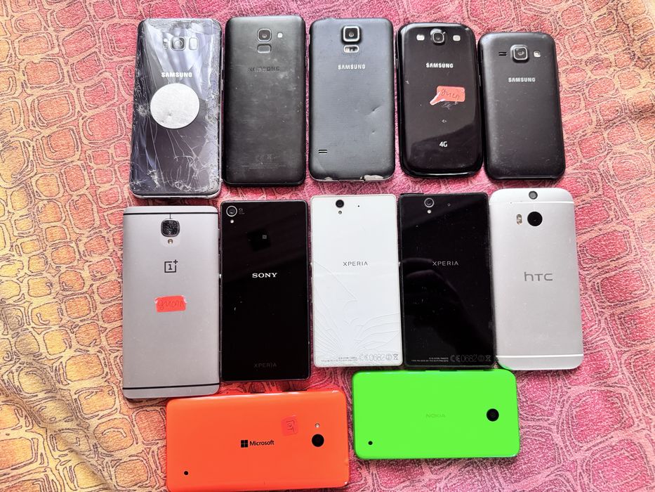 Всички общо!Samsung,Sony,Nokia!Телефони за части!